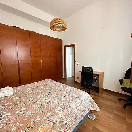 Lägenhet 1 Bis Flat *